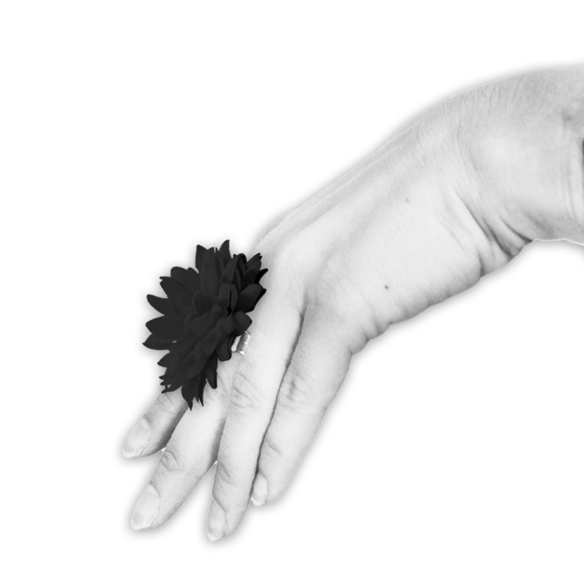 Bague fleur black party