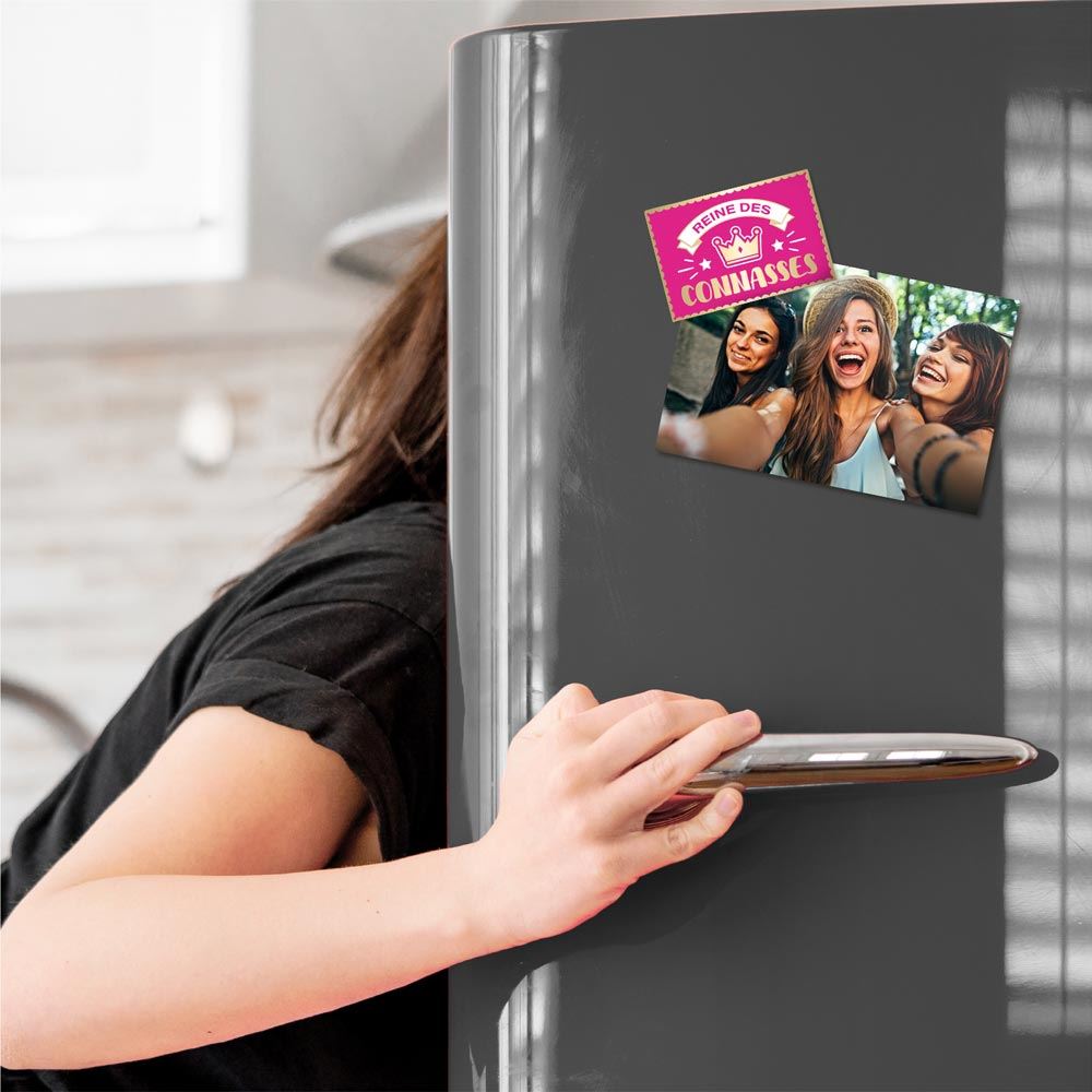 Magnet humo connasses