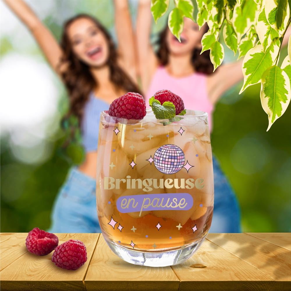 Verre rond bringueuse