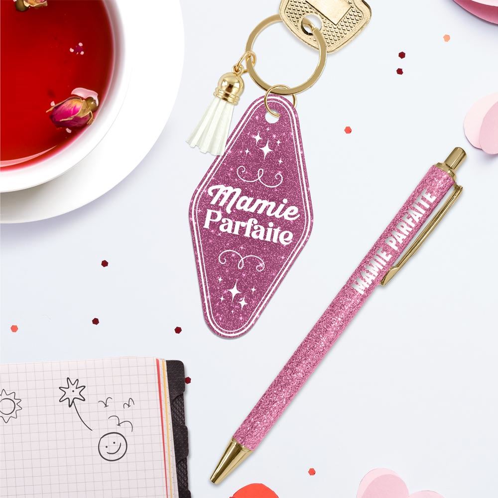 Duo paillettes porte cles motel et stylo mamie parfaite