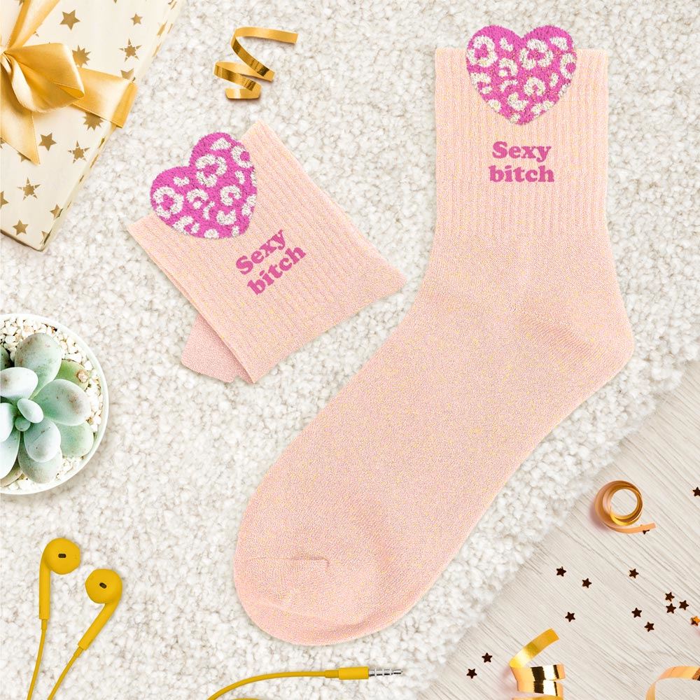 Chaussettes paillettes tuftees sexy bitch cŒur leopard
