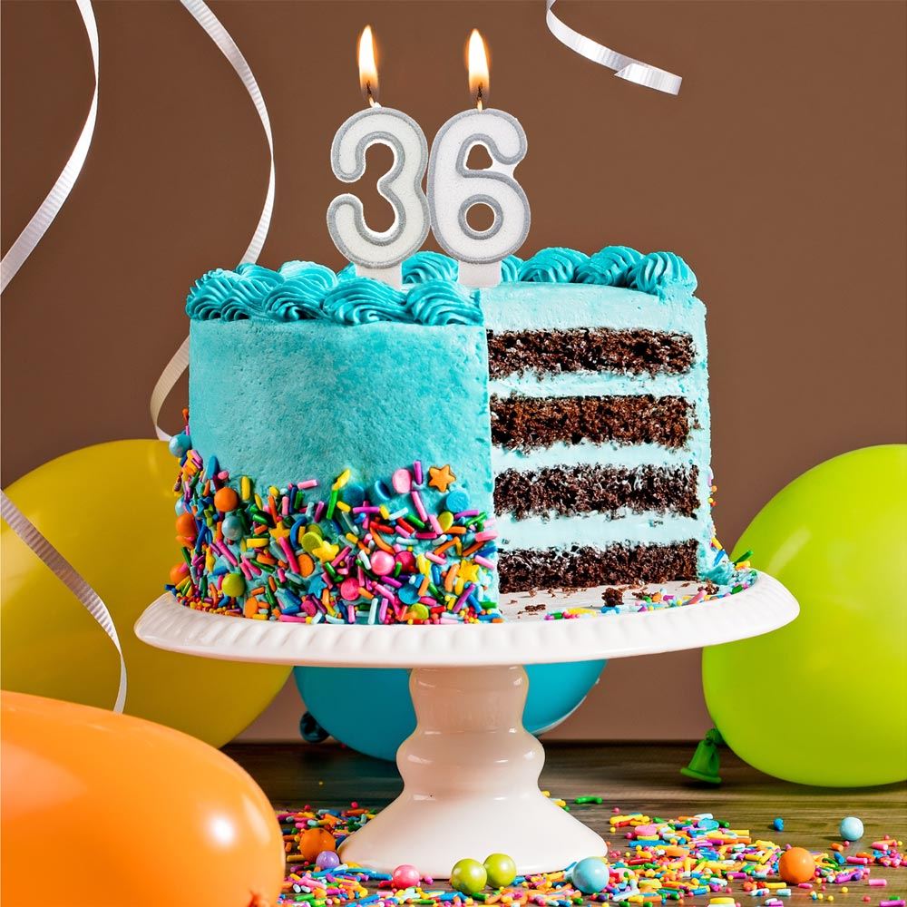 Bougie anniversaire 6