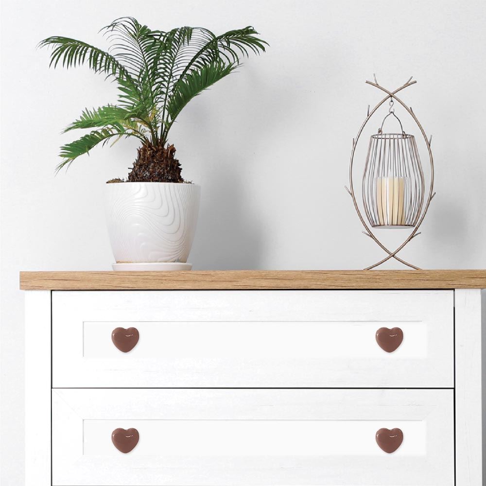 Bouton de meuble coeur rose