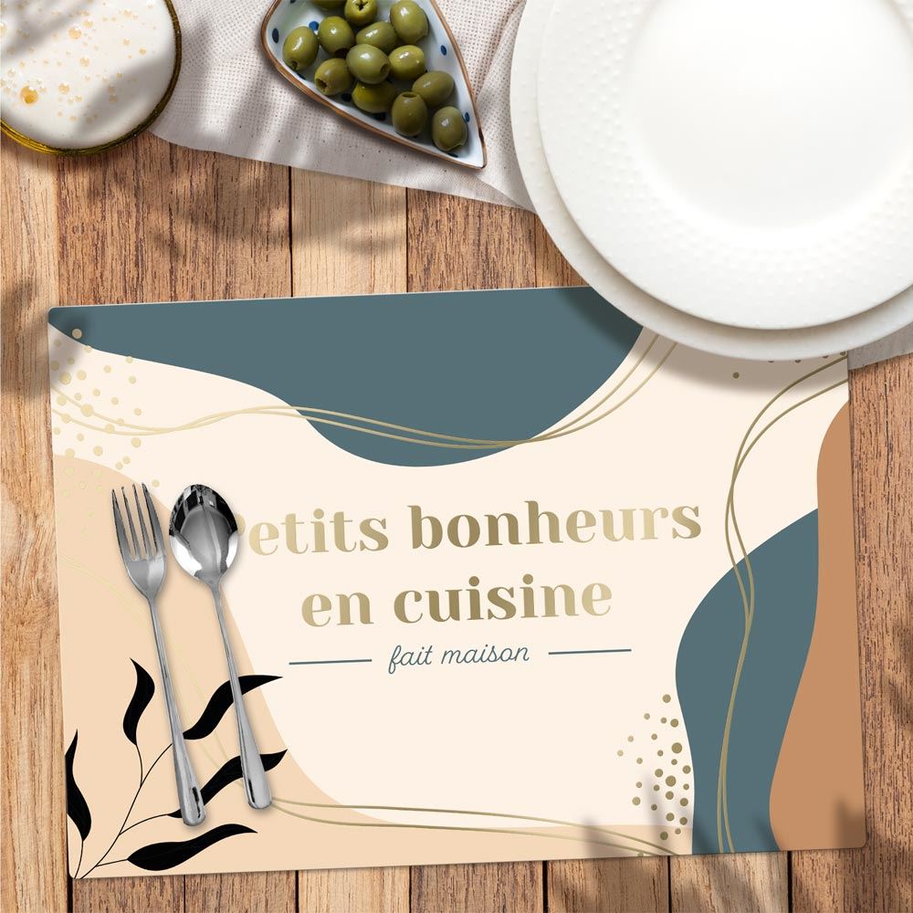 Set table dore bonheur en cuisine